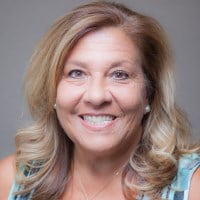 19_USA_Management_Angela_Lotito